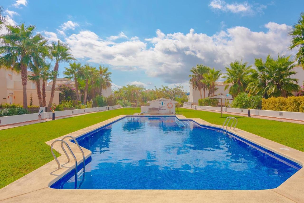 Villas Guzman Margaret 칼페 외부 사진